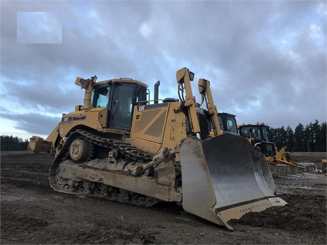 Dozers/tracks Caterpillar D8T