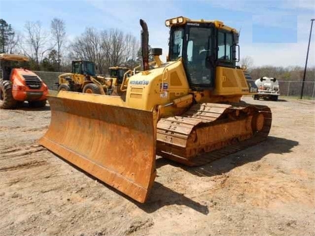 Tractores Sobre Orugas Komatsu D61PX seminueva en perfecto estado Ref.: 1571189391588100 No. 3