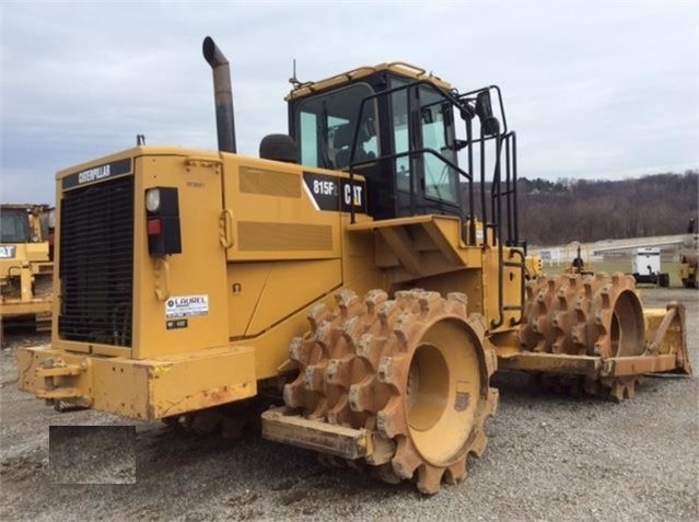 Compactadoras Suelos Y Rellenos Caterpillar 815F