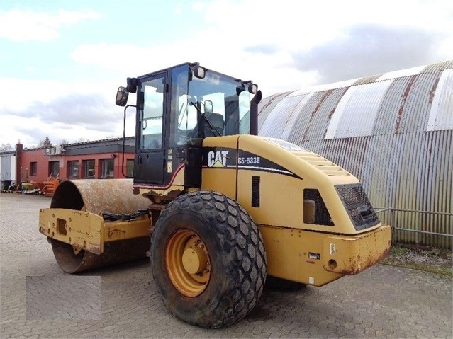 Compactadora Vibratoria Caterpillar CS-533E seminueva en perfecto Ref.: 1571357188826026 No. 2