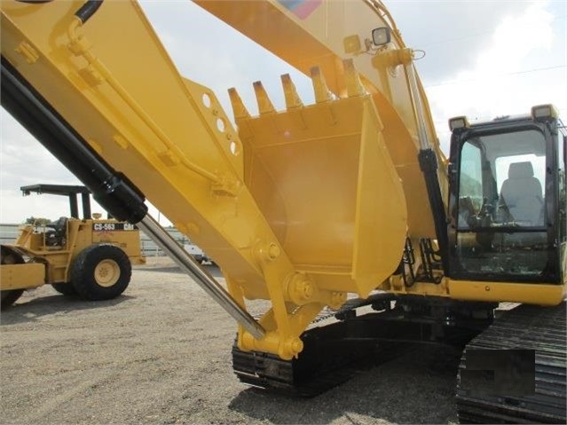 Excavadoras Hidraulicas Caterpillar 320DL en venta Ref.: 1572487161782204 No. 4