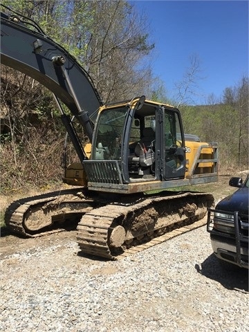 Hydraulic Excavator Deere 200D