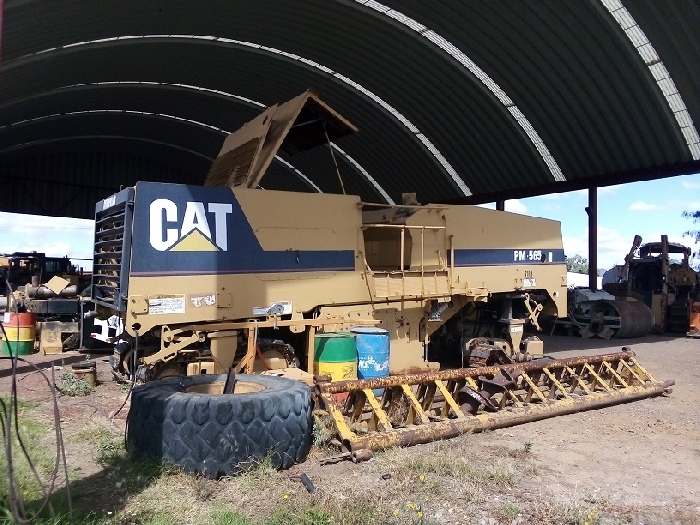 Recycles Caterpillar PM565B