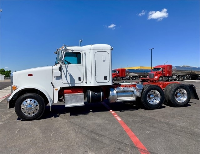 Off Road Truck Peterbilt 367