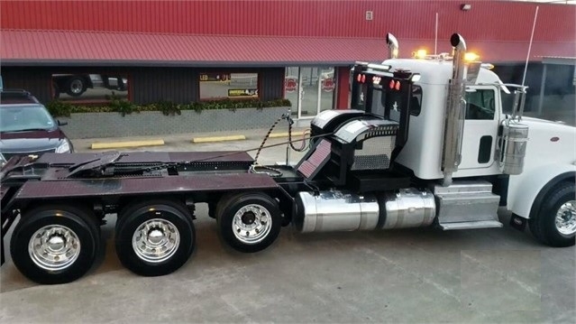 Off Road Truck Peterbilt 367