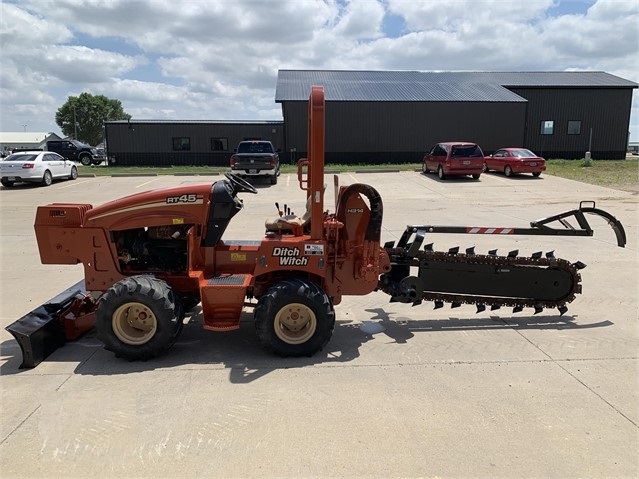 Zanjadora Ditch Witch RT45