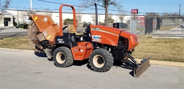 Zanjadora Ditch Witch RT55H de segunda mano Ref.: 1575486233266311 No. 2