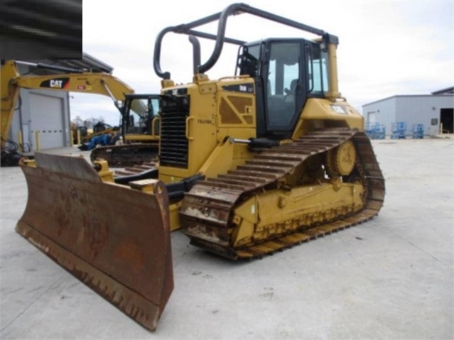 Dozers/tracks Caterpillar D6N