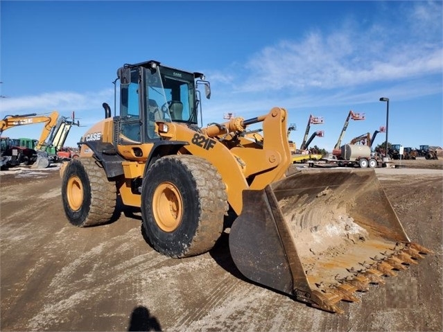 Wheel Loaders Case 821F