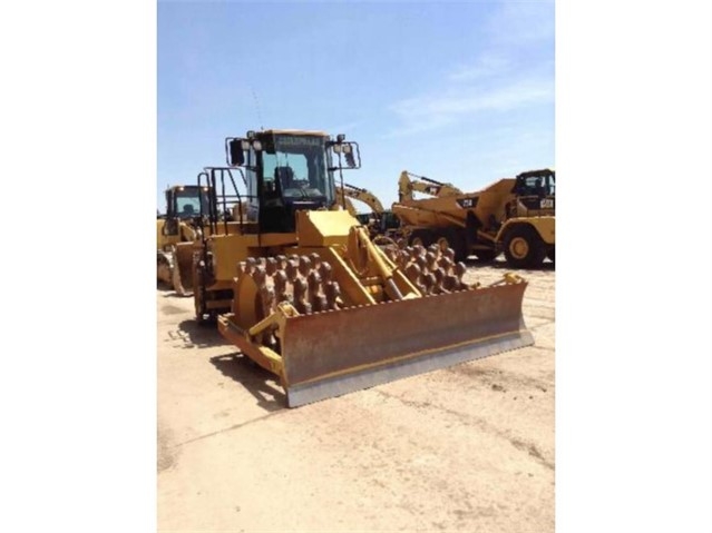 Compactadoras Suelos Y Rellenos Caterpillar 815F importada de seg Ref.: 1576553810060629 No. 4