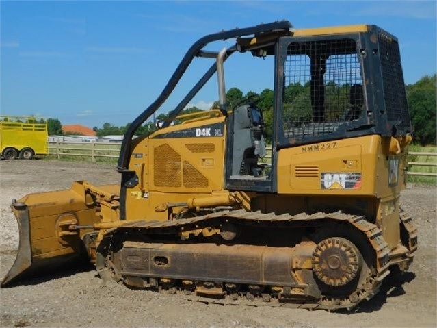 Dozers/tracks Caterpillar D4K