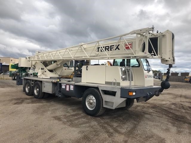 Gruas Terex T340 de segunda mano Ref.: 1578327959885654 No. 4