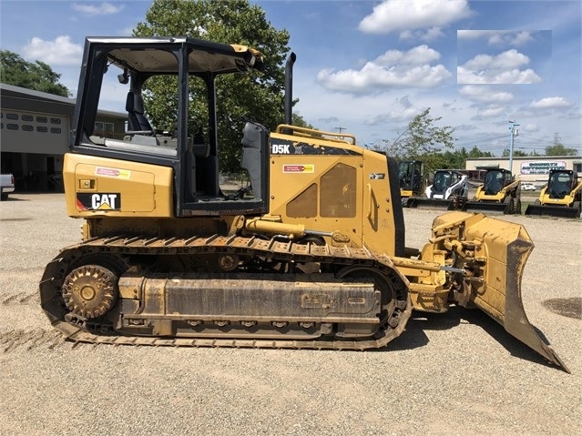 Dozers/tracks Caterpillar D5K