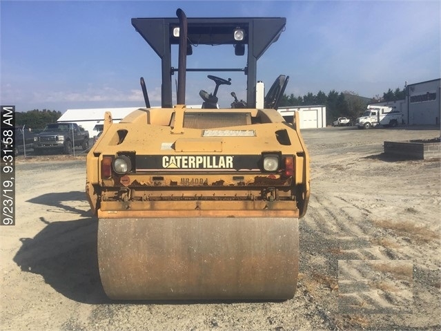 Compactadora Vibratoria Caterpillar CB-534 de segunda mano en ven Ref.: 1580828408026707 No. 3