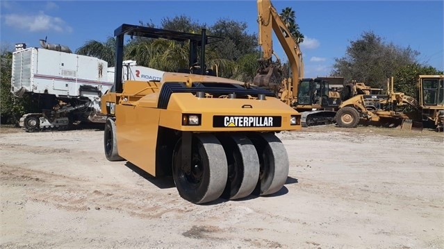 Compactadora Con Llantas Caterpillar PS-300B importada en buenas  Ref.: 1580942272504678 No. 3