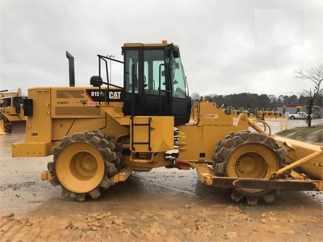 Compactadoras Suelos Y Rellenos Caterpillar 815F de segunda mano Ref.: 1581026260981240 No. 3