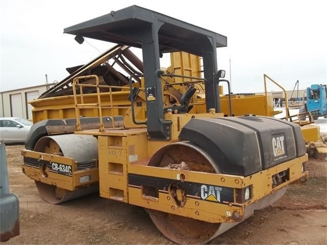 Vibratory Compactors Caterpillar CB-634C