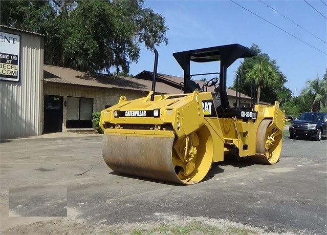 Vibratory Compactors Caterpillar CB-534D