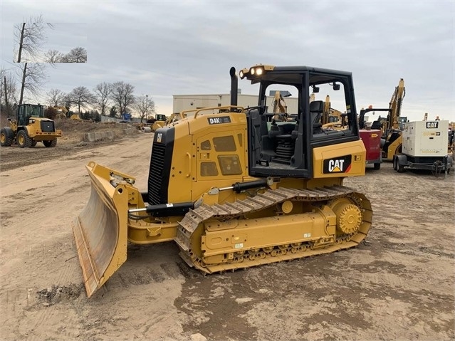 Dozers/tracks Caterpillar D4K