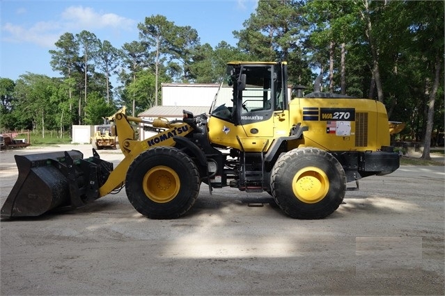 Cargadoras Sobre Ruedas Komatsu WA270 de segunda mano en venta Ref.: 1581630377522044 No. 2