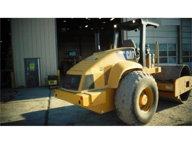 Compactadora Vibratoria Caterpillar CS-563E