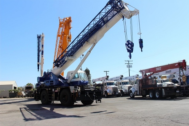 Gruas Tadano GR550 importada a bajo costo Ref.: 1582225203985810 No. 2