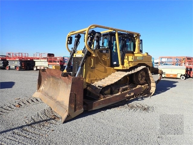 Dozers/tracks Caterpillar D6T