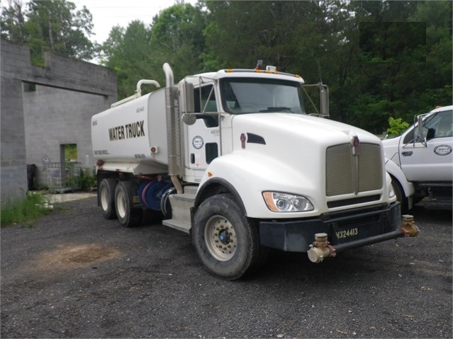 Camion Con Pipa Kenworth T440