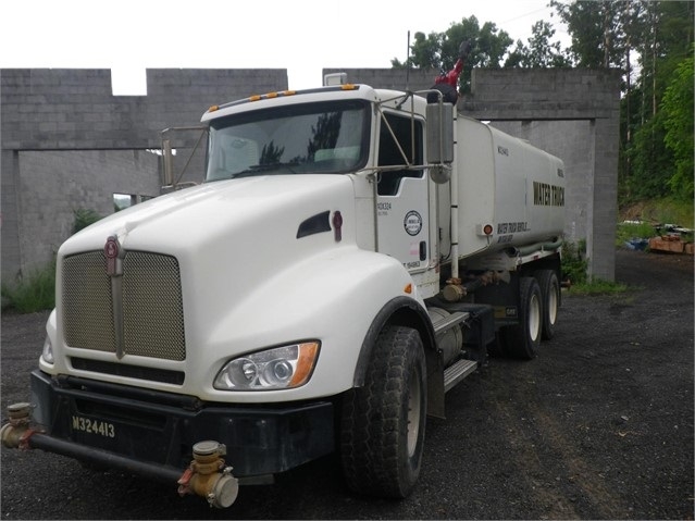 Camion Con Pipa Kenworth T440 usada a buen precio Ref.: 1582395606157531 No. 2