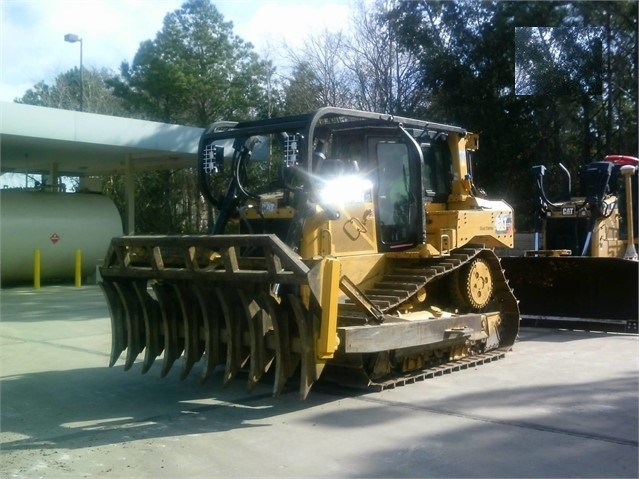 Tractores Sobre Orugas Caterpillar D6T