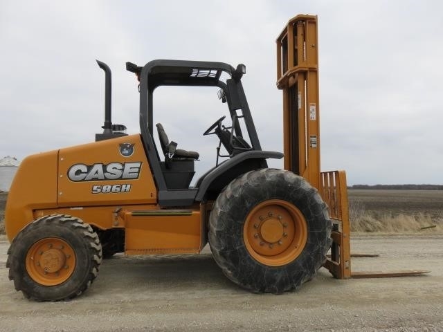 Freightelevator Case 586H