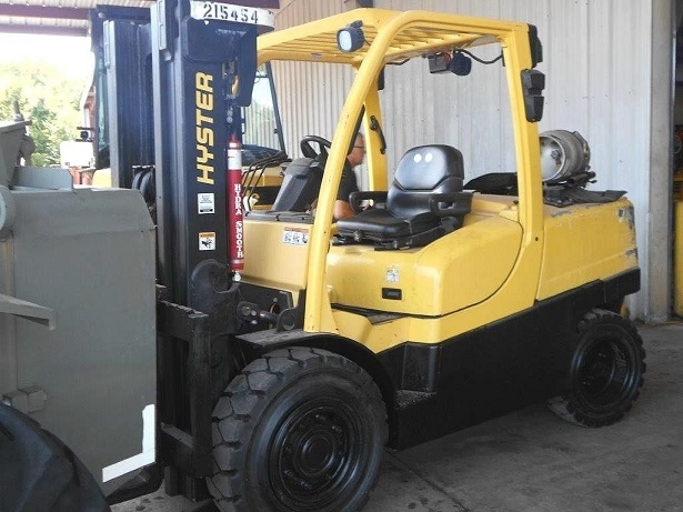 Montacargas Hyster H120FT de bajo costo Ref.: 1583428334215023 No. 4