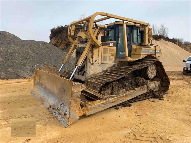 Dozers/tracks Caterpillar D6R