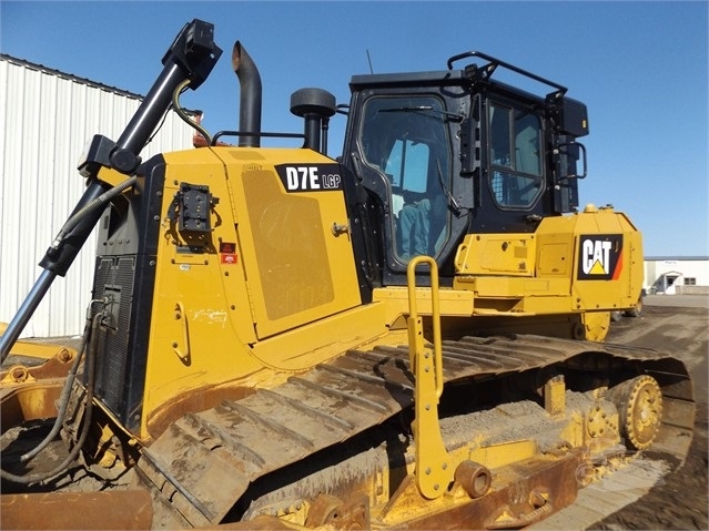 Tractores Sobre Orugas Caterpillar D7E en venta, usada Ref.: 1584589167568441 No. 2