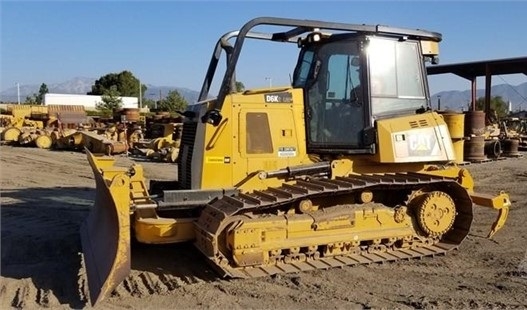 Tractores Sobre Orugas Caterpillar D6K usada a buen precio Ref.: 1584645587699618 No. 2