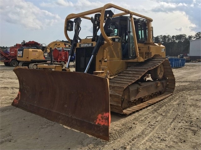 Dozers/tracks Caterpillar D6T