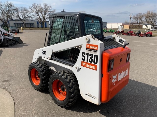 Minicargadores Bobcat S130