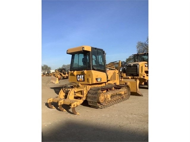 Tractores Sobre Orugas Caterpillar D5K en venta Ref.: 1585800743213895 No. 4