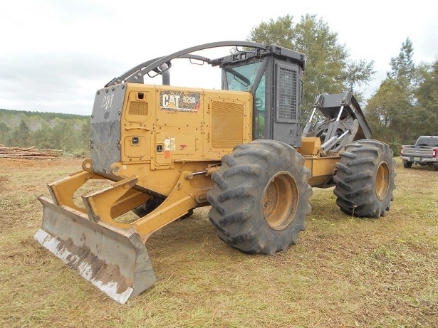 Forest Machines Caterpillar 525D