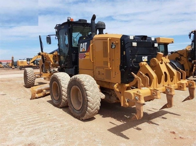 Motoconformadoras Caterpillar 140M en venta, usada Ref.: 1586486782803883 No. 3