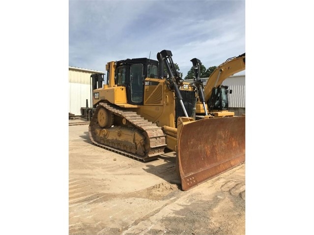 Dozers/tracks Caterpillar D6T