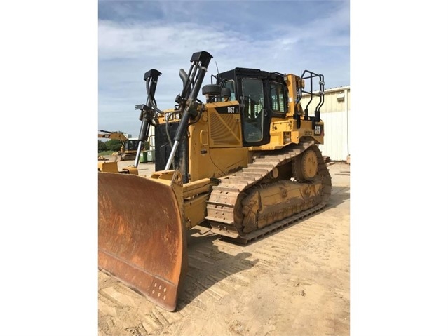 Tractores Sobre Orugas Caterpillar D6T en venta, usada Ref.: 1587005242602174 No. 2