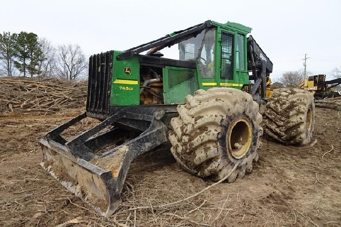 Forestales Maquinas Deere 748G seminueva en venta Ref.: 1587058325095355 No. 3