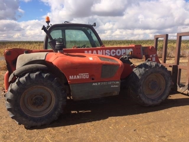 Manipulador Telescopico Manitou MLT741 de importacion a la venta Ref.: 1587069628789623 No. 3