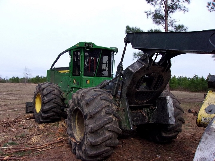 Forestales Maquinas Deere 748L en venta Ref.: 1587141991517062 No. 4