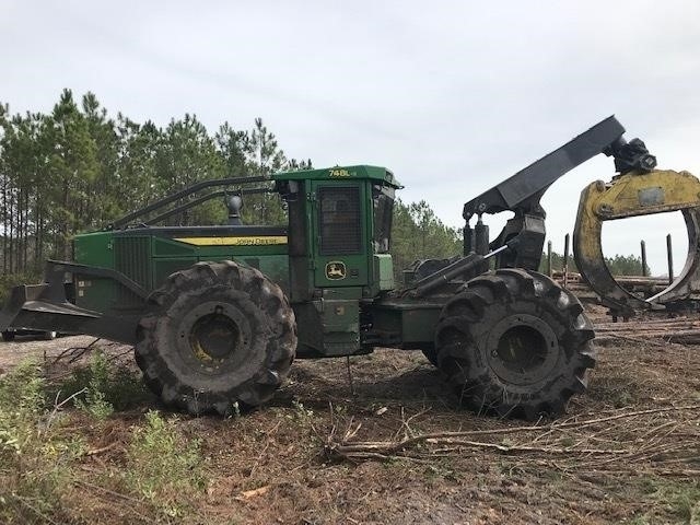 Forestales Maquinas Deere 748L de segunda mano Ref.: 1587145581608896 No. 2