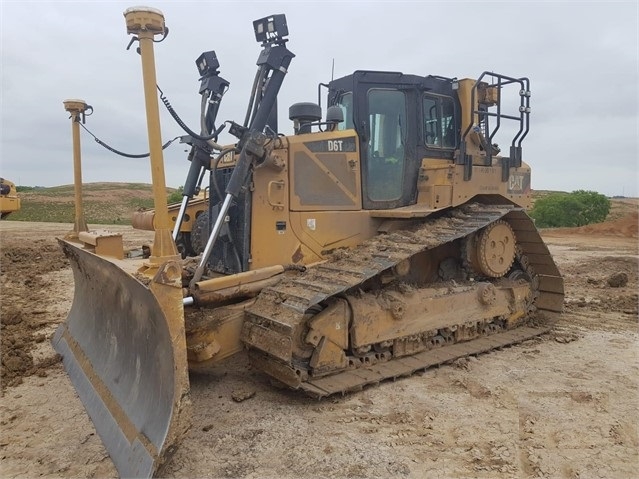 Tractores Sobre Orugas Caterpillar D6T