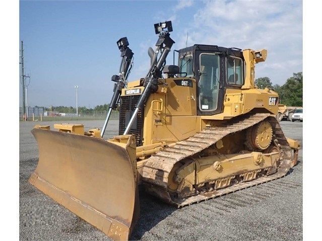 Dozers/tracks Caterpillar D6T