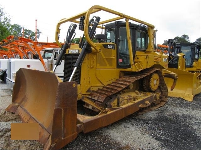 Dozers/tracks Caterpillar D6T