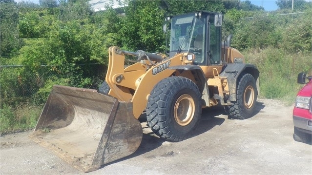 Wheel Loaders Case 821F